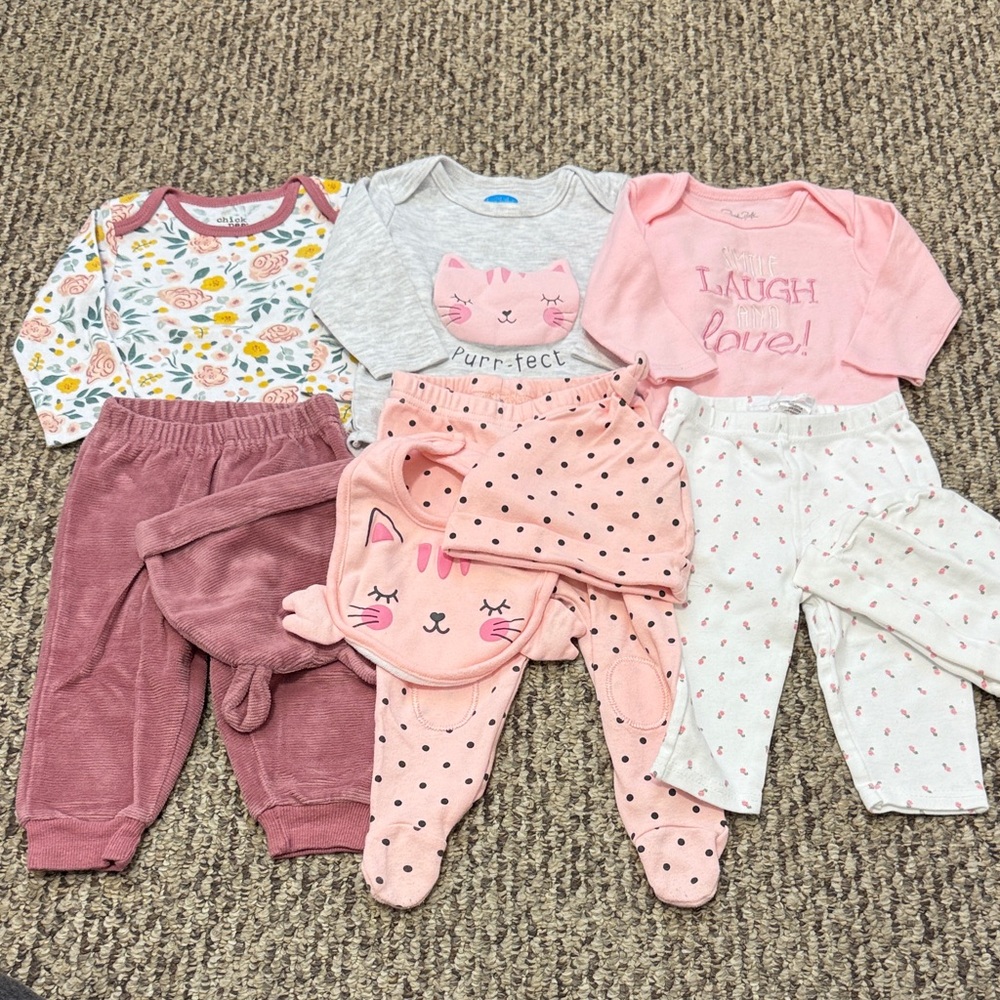 3 long sleeve infant outfit sets 9 months lot